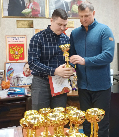 «Лучший класс ГТО» среди учащихся 1 – 8 классов и ежегодного творческого конкурса «ГТО в моей жизни». «Лучший класс ГТО» среди учащихся 1 – 8 классов и ежегодного творческого конкурса «ГТО в моей жизни».